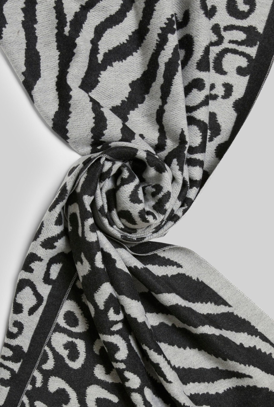 James Lakeland Accessories | Leopard-Zebra Print Scarf Black-Grey