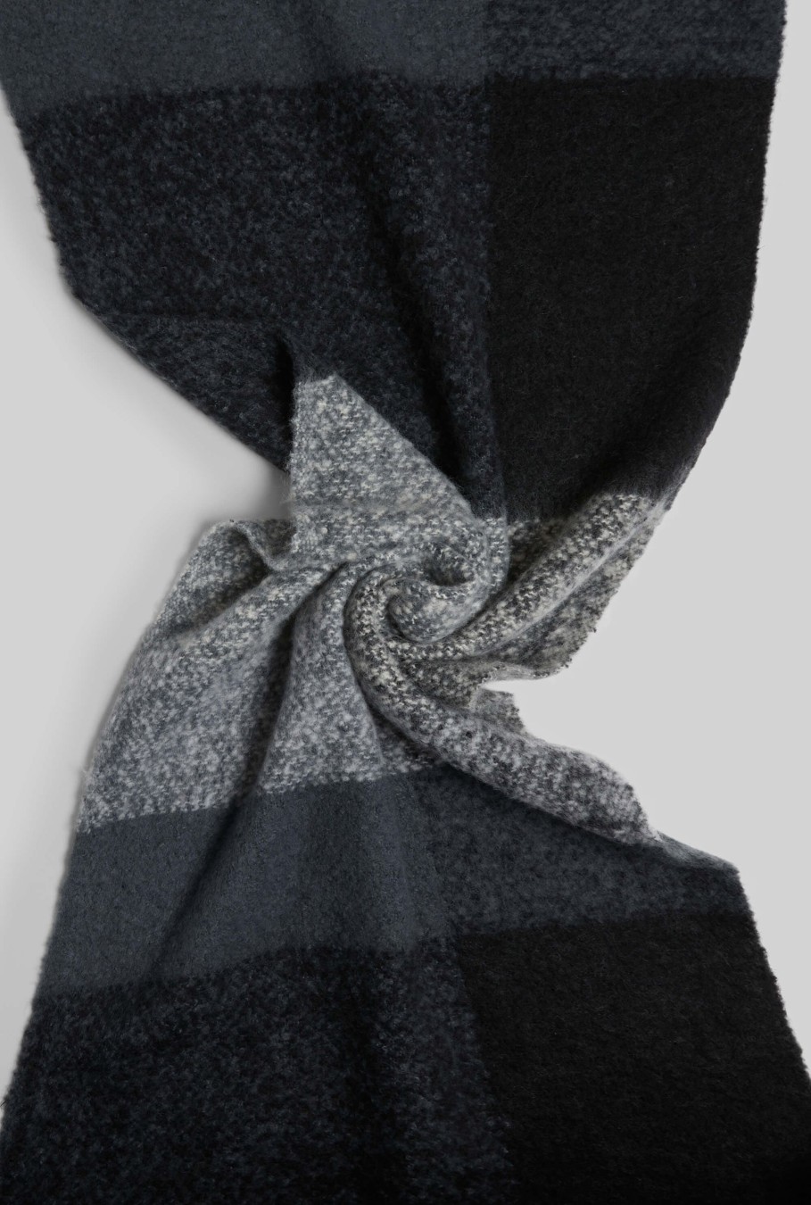 James Lakeland Accessories | Asymmetrical Checkered Scarf Grey